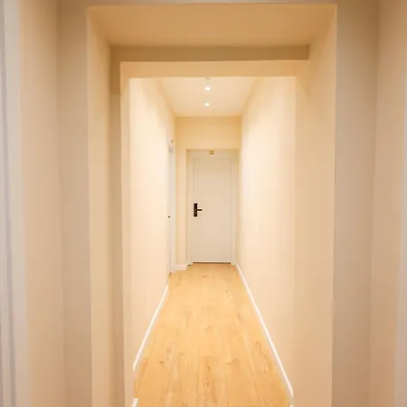 Апартаменты Grandstay Тирана