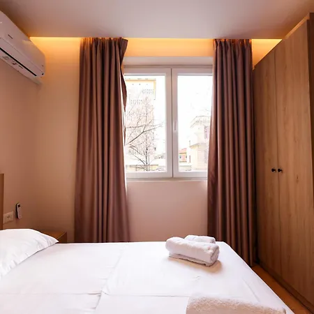 Grandstay *