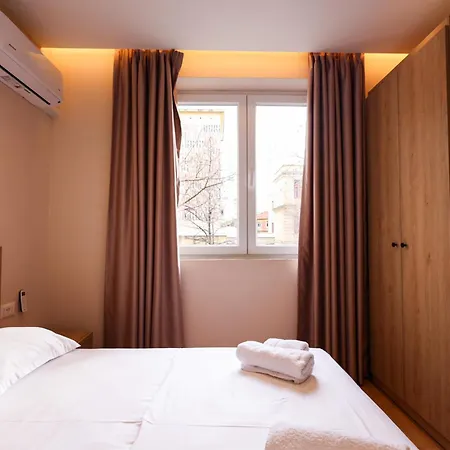 Grandstay * Тирана