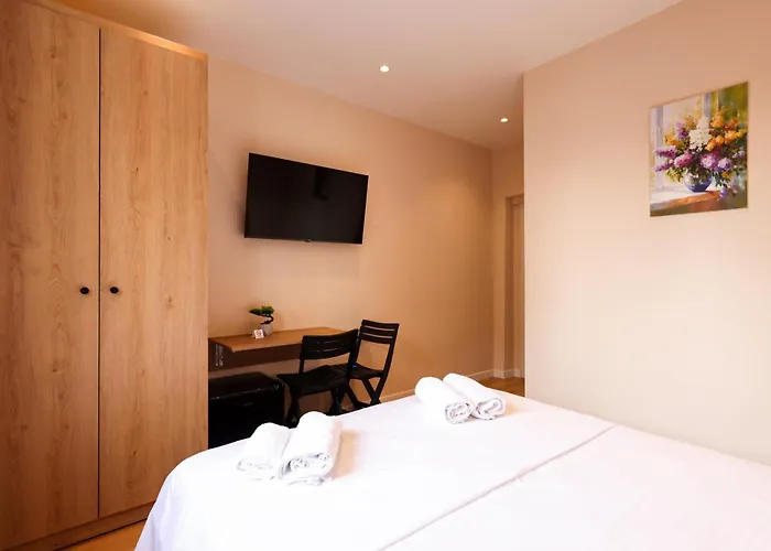 Grandstay 公寓 地拉那